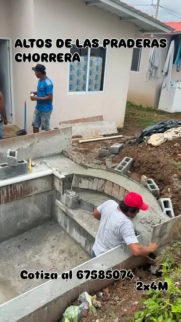 Obra civil de piscina de 2x4 metros en Altos de las Praderas, Chorrera.